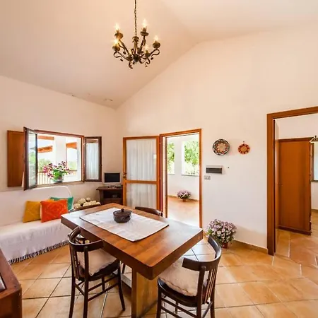 Horská chata Cottage In Campagna A Castelsardo - Whole House Castelsardo
